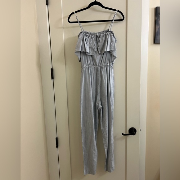 H&M Jumpsuit - Picture 2 of 5